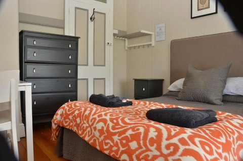 Royal Gatton Hotel - Brisbane Tourism 3