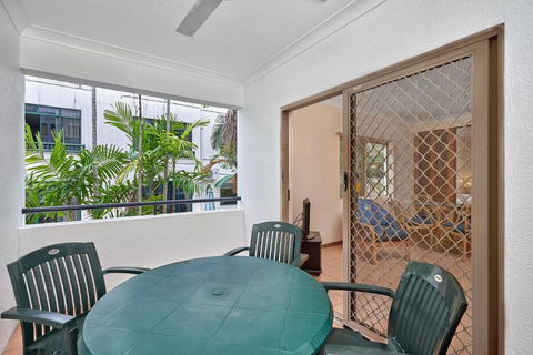 Royal Palm Villas - Brisbane Tourism 3