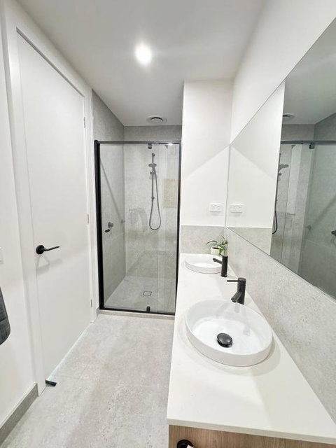 Royalty Living - Tourism Brisbane 2