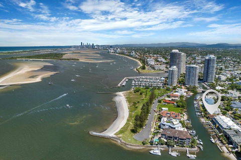 Runaway Bay Waterfront Delight - Tourism Brisbane 1