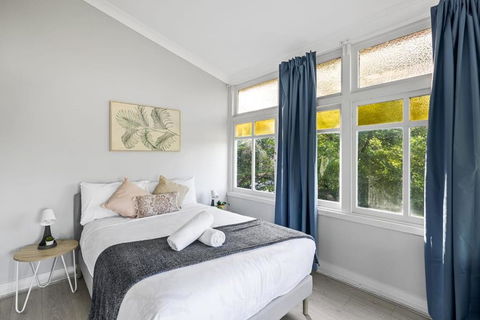 Rustic Grand Double Room - Centrally Located - Brisbane Tourism 1