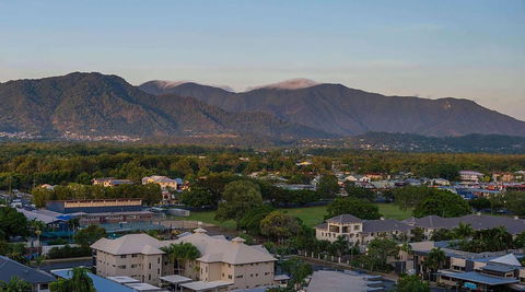 Rydges Esplanade Resort Cairns - Brisbane 4u 1