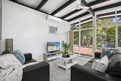 Rye Family Beach Shack - Tourism Brisbane 3