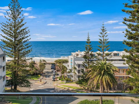 Ryson Unit 7 Kings Beach QLD - Tourism Brisbane 2