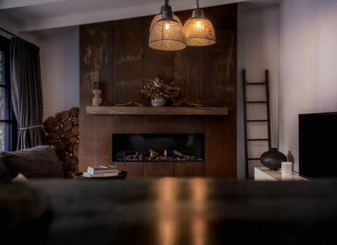 SABLE MAE Luxury Rustic Ranch - Tourism Brisbane 2