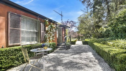 Saint Eloi Le Jardin - Tourism Brisbane 2