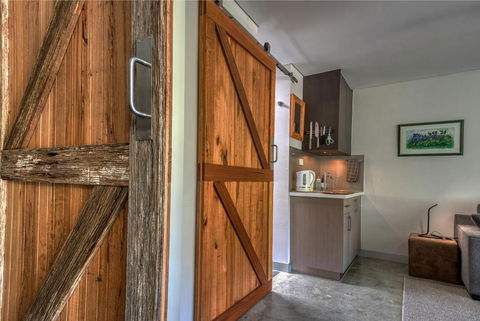SALT Luxury Couples Bungalow - Tourism Brisbane 2