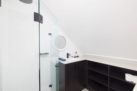 Salt Wood Cabin Style Retreat - Tourism Brisbane 3