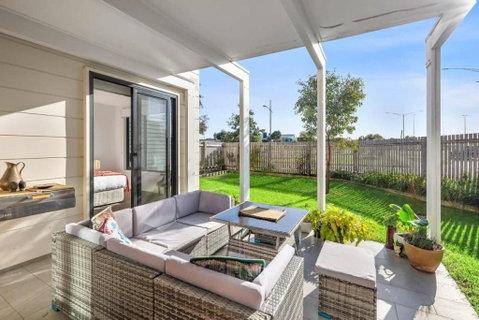 Saltbush By The Park - Brisbane Tourism 2