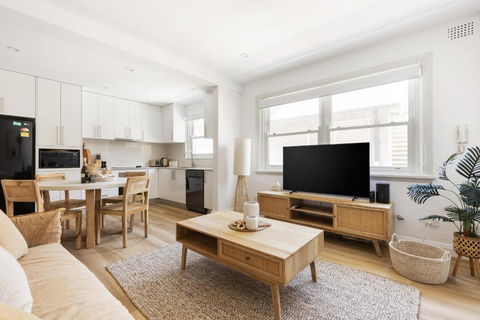 Saltwater Bondi Two - Tourism Brisbane 0