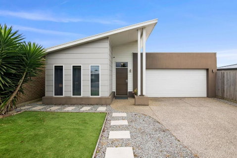 Salty Sage Beach House - Brisbane Tourism 3