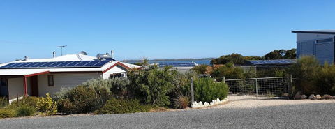 Samphire: Coorong Accommodation - Tourism Brisbane 3