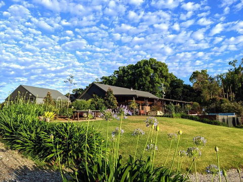 Samsara Farm Cottage - Stunning Hinterland Oasis - Tourism Brisbane 0