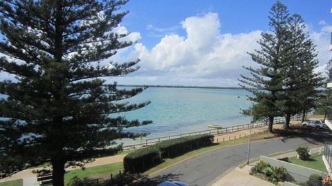 San Marino Unit 7 - Brisbane Tourism 0