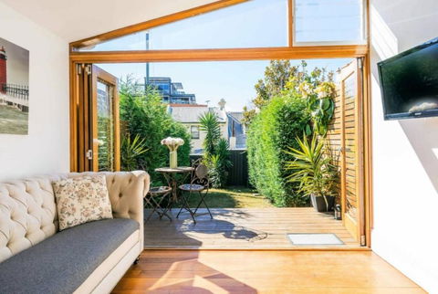 Sanctuary At The Rocks - Brisbane Tourism 0