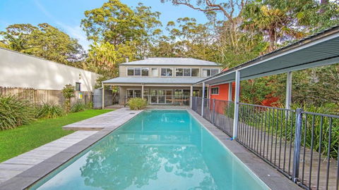 Sand & Sea - Pearl Beach With Pool - Tourism Brisbane 0