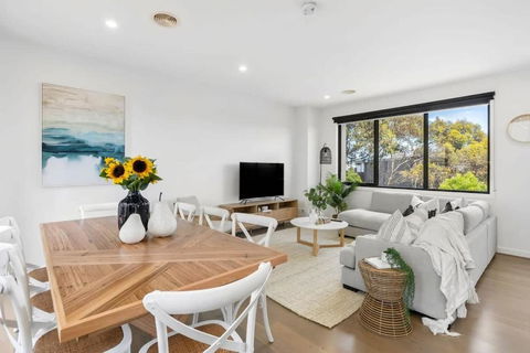 Sands Coastal Villa Close To Pool, Beach And Golf - Brisbane 4u 3
