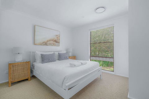 Sandalwood At Huskisson - Brisbane Tourism 0