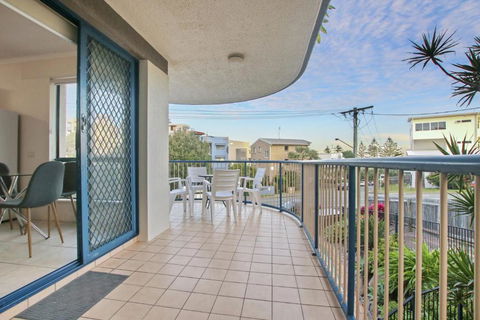 Sandalwood Unit 1 66 Lower Gay Tce - Tourism Brisbane 2