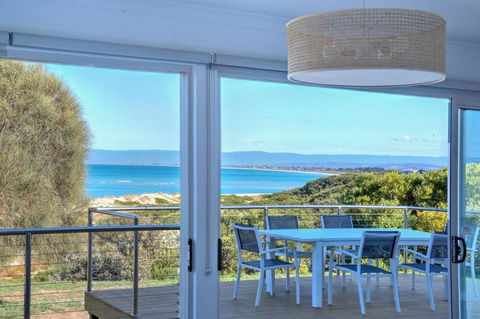 Sandbar Beach House - Tourism Brisbane 0