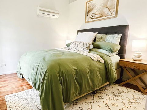 Sandhaven Bungalow - Brisbane Tourism 3