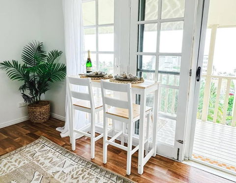 Sandhaven Bungalow - Brisbane Tourism 2