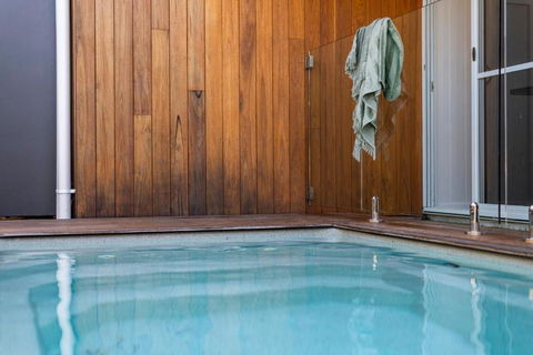 Sandhurst - Oceanstays - Tourism Brisbane 2