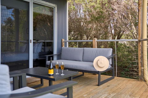 Sandpipers Beach - Tourism Brisbane 3