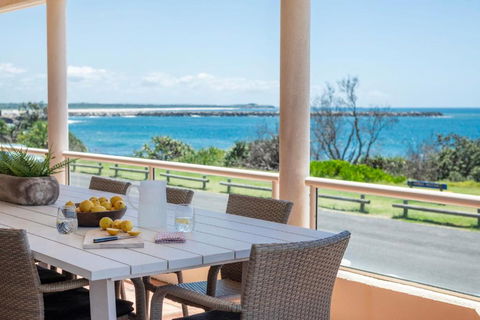 Sandrift One - Oceanstays - Brisbane Tourism 0