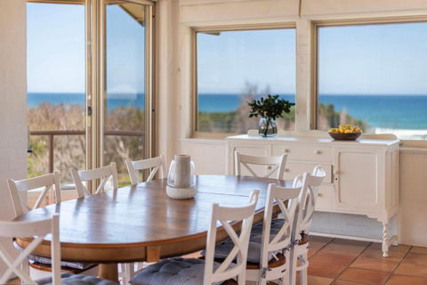 Sandrift Two - Oceanstays - Brisbane Tourism 2