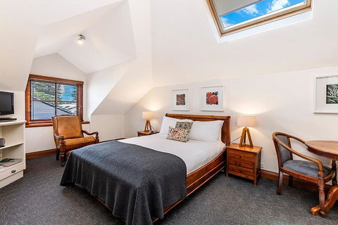 Sandstone Suites - In The Heart Of Port Fairy - Tourism Brisbane 1