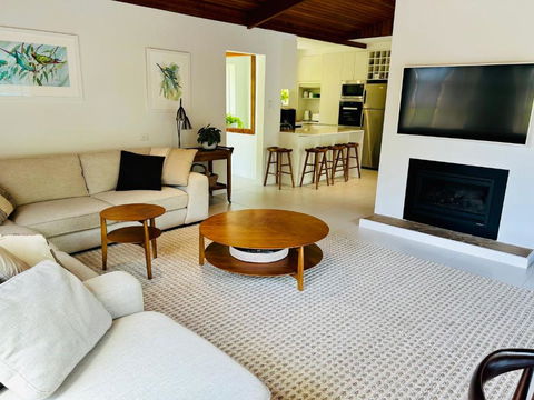 Sandy Bay Haven - Tourism Brisbane 1
