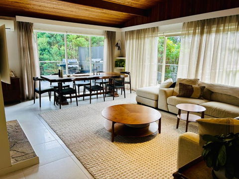 Sandy Bay Haven - Tourism Brisbane 0
