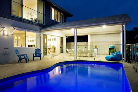 Sandy Cove - Tourism Brisbane 1