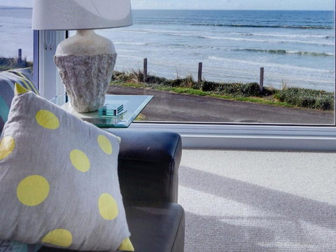 Sandy Cove - Brisbane Tourism 1