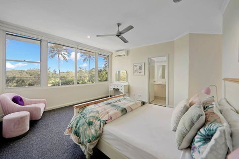 Sandy Cove @ Royle Palms - Tourism Brisbane 1