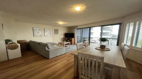 Sandy Cove Unit 6 - Tourism Brisbane 3