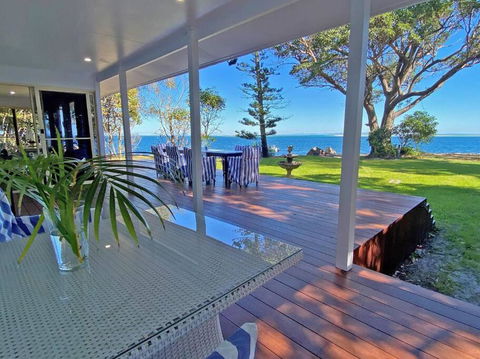 SANDY SHORES - Tourism Brisbane 1