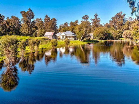 Secluded Rural Retreat In Southwest WA - Tourism Brisbane 0