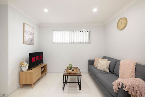 Smart Suites Self Check-in Apartments - N Freney - Brisbane Tourism 0