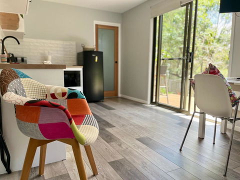 Stylish Guest Suite In Everton Hills - Brisbane 4u 2