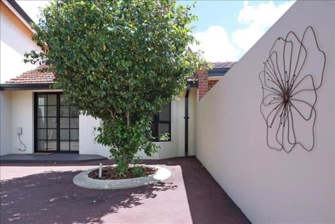 Swan River Applecross Heathcote Park 1BR Villa - Tourism Brisbane 2