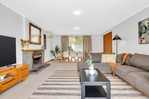 The Glenalvie - Sprawling Serenity In Adelaide Hills - Tourism Brisbane 2