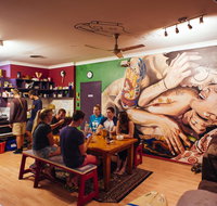 Beachside Backpackers - Brisbane Tourism