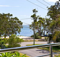 Beachside Haven - Your Perfect Oasis Home - Tourism Brisbane