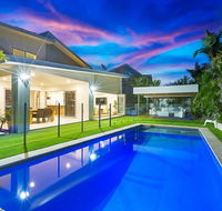 Beachside Holiday Escape - Tourism Brisbane