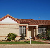 Beachside Retreat 2 - Brisbane Tourism