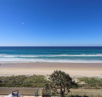 Beachside Tower Apartments - Tourism Brisbane