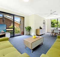 Beachside Unit Near Convention Centre - Brisbane Tourism