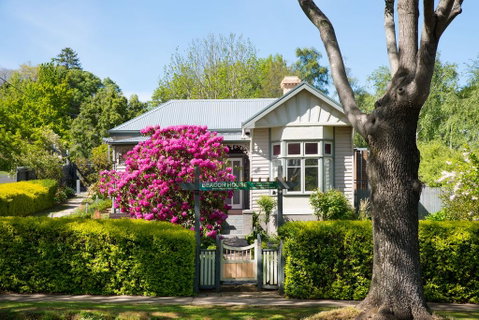 Beacon House - Brisbane Tourism 1
